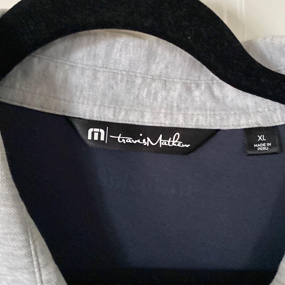 Travis Matthews navy with gray collar golf shirt extra-large